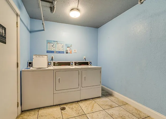 Aparthotel Pelican Point On Clearwater